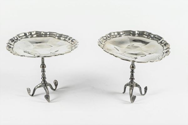 Pair of silver backsplashes from the George V era