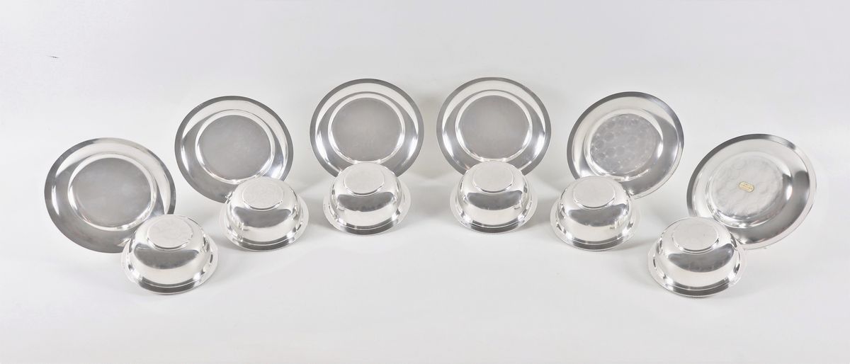 Lotto di sei coppe in argento con piattini (12 pz) gr. 1260