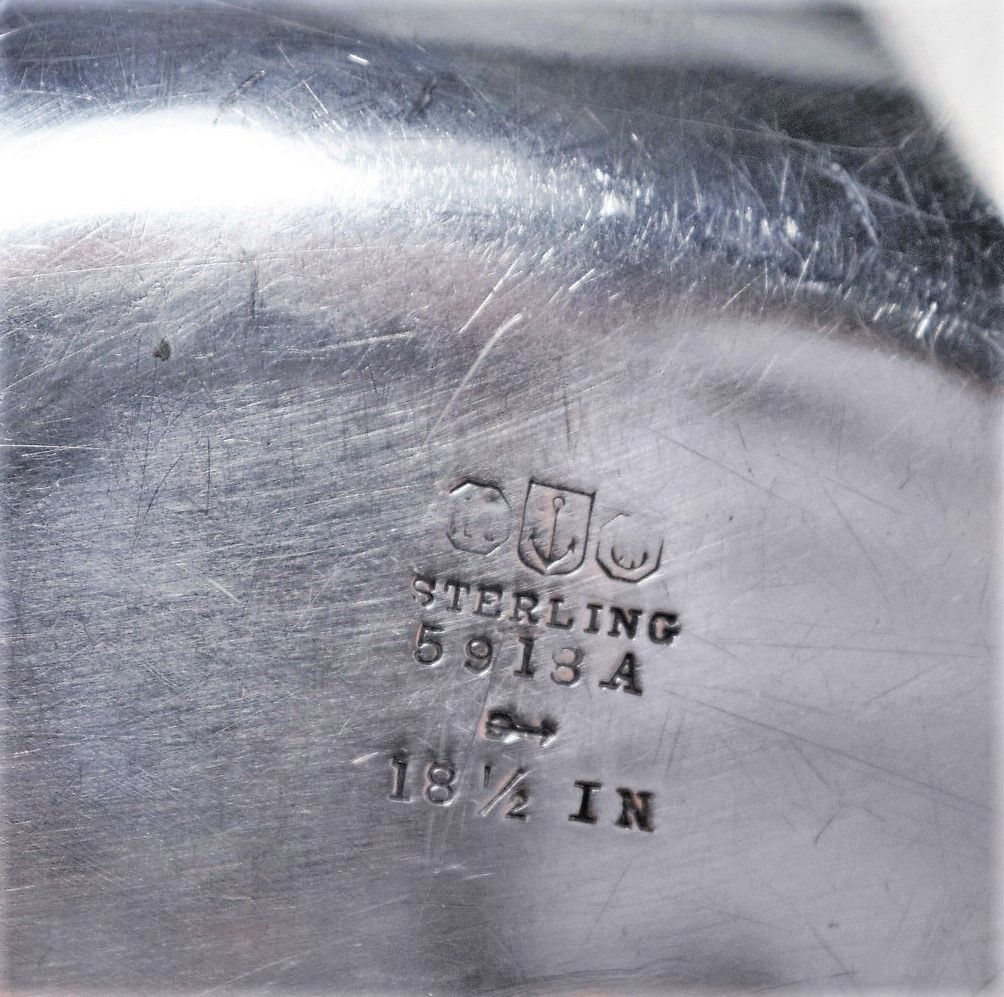 Lotto Liberty di due vassoi ovali in argento americano Sterling 925 gr. 2060