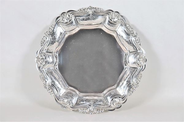 Centrotavola in argento a forma tonda centinata gr. 760