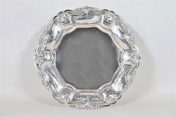 Centrotavola in argento a forma tonda centinata gr. 760