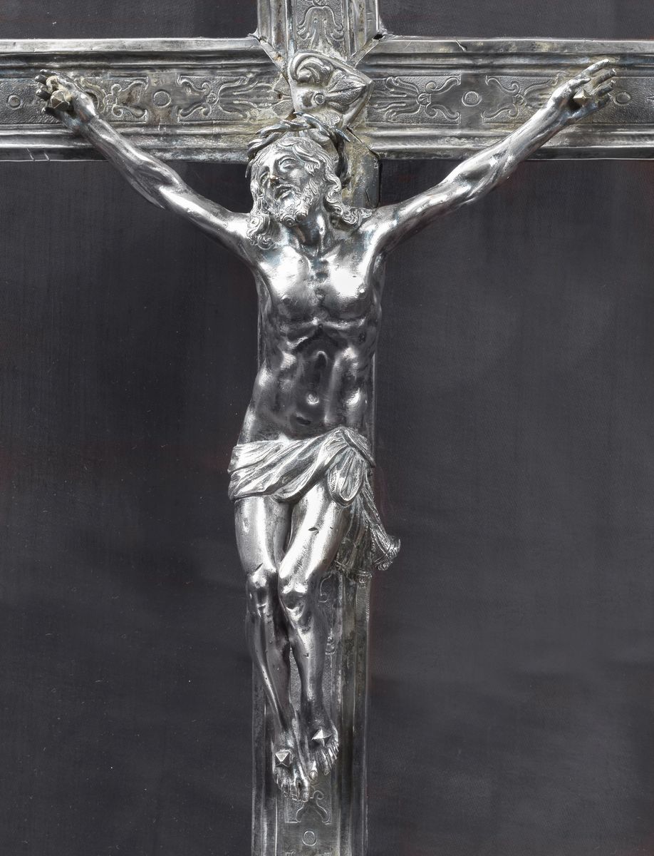 Antico crocifisso in argento Luigi XV