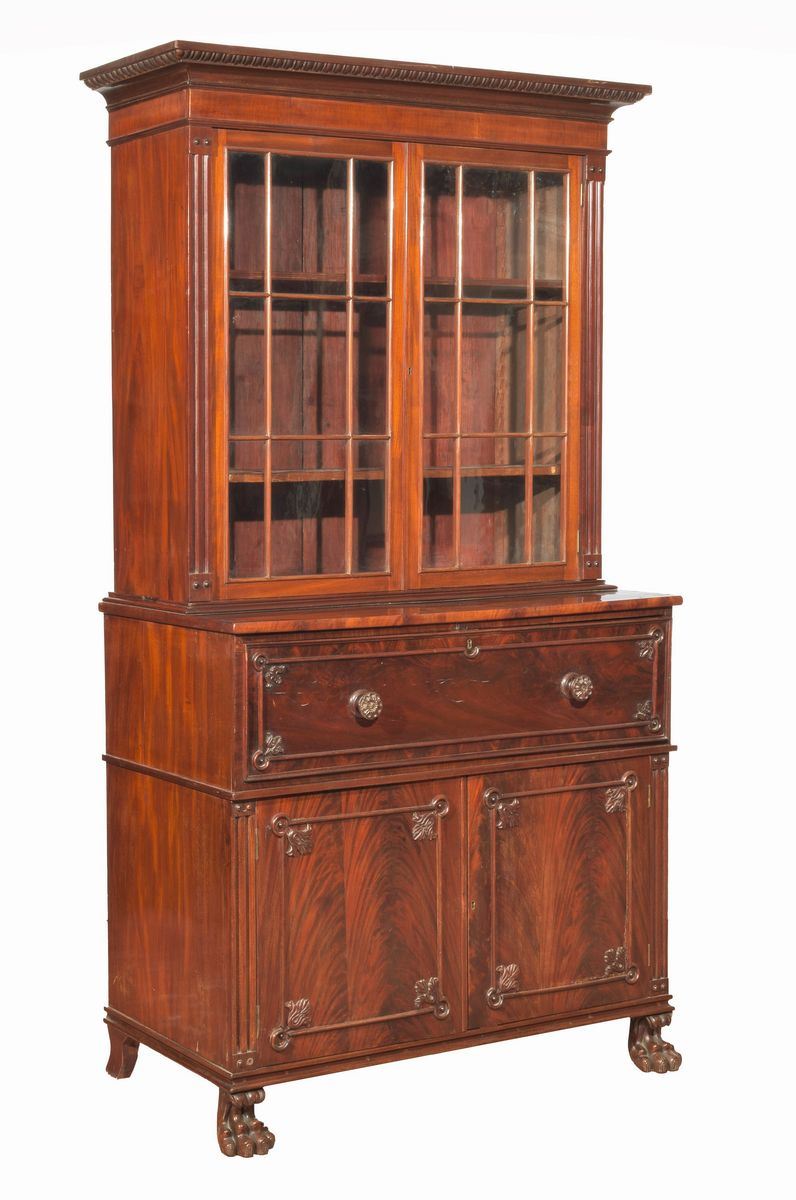 Bookcase di linea Regency in mogano e piuma di mogano