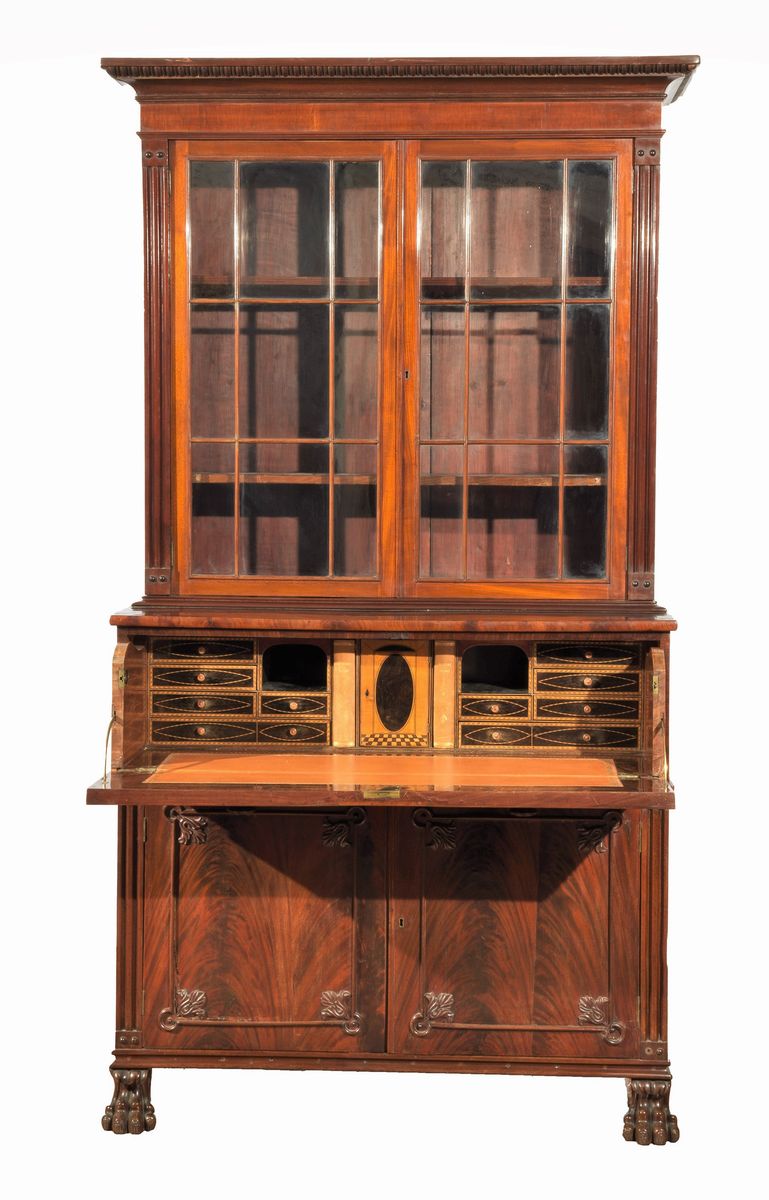 Bookcase di linea Regency in mogano e piuma di mogano