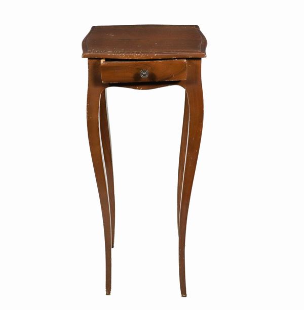 Small square table in walnut