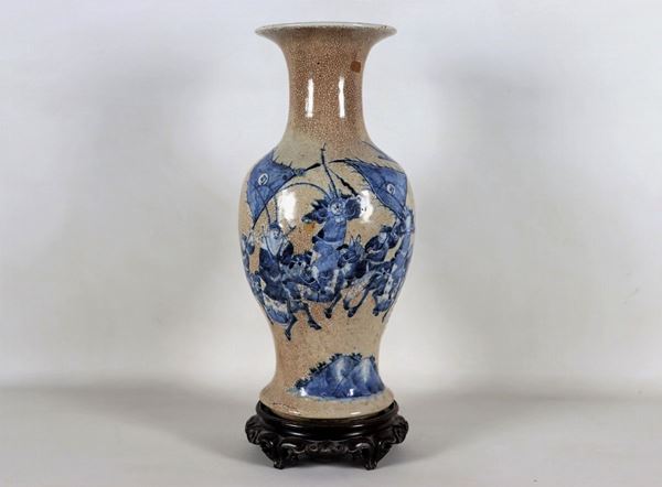 Vaso cinese in porcellana con decorazioni in blu di "Scena di battaglia"