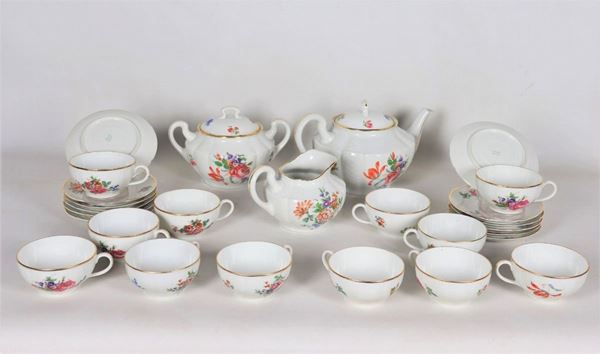 Servizio da tè in porcellana francese Limoges (15 pz) - Asta Asta