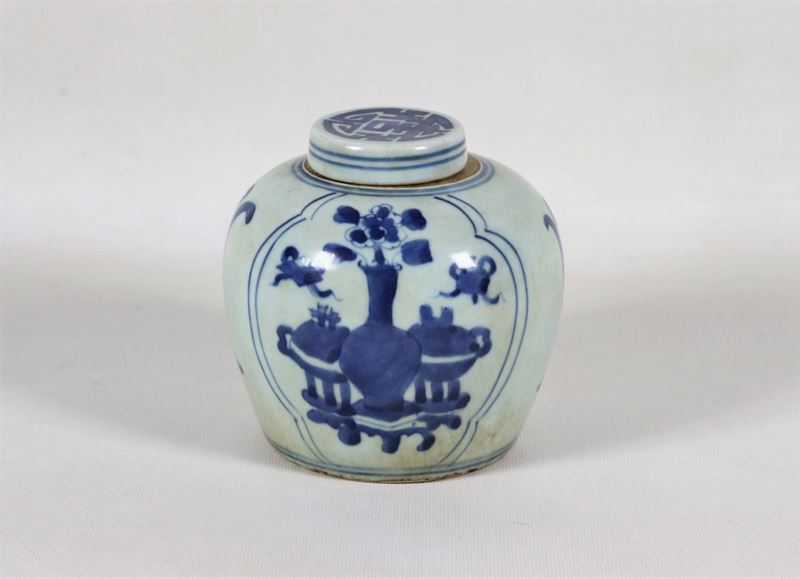 Antica piccola potiche cinese