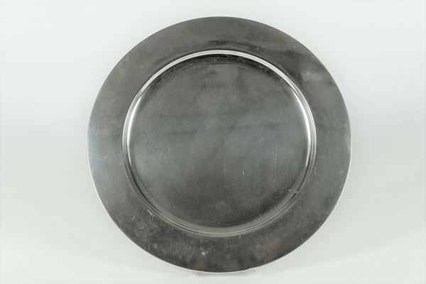 Piatto tondo in argento liscio