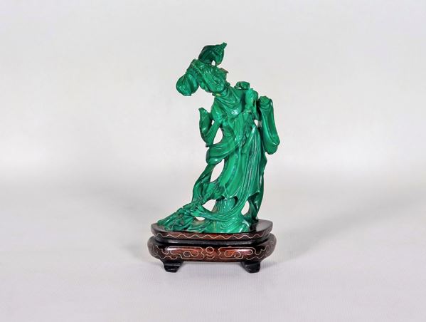 Chinese "Courtesan" figurine in hard malachite stone