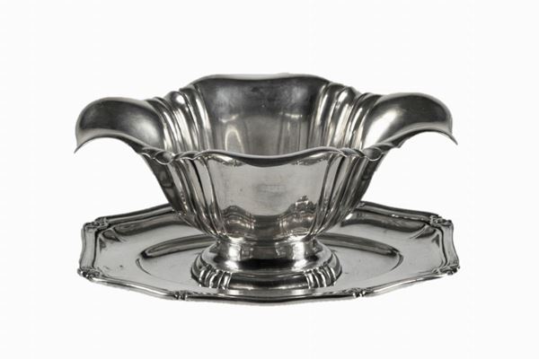 Salsiera in argento  (XX Secolo)  - Asta Fine Art da Eredità di Prestigioso Villino Nobiliare Romano e Collezioni Private - Gelardini Aste Casa d'Aste Roma