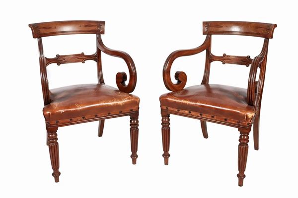 Pair of armchairs in solid mahogany