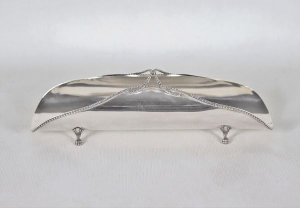 Silver breadstick holder with beaded edge and four lion feet gr. 220