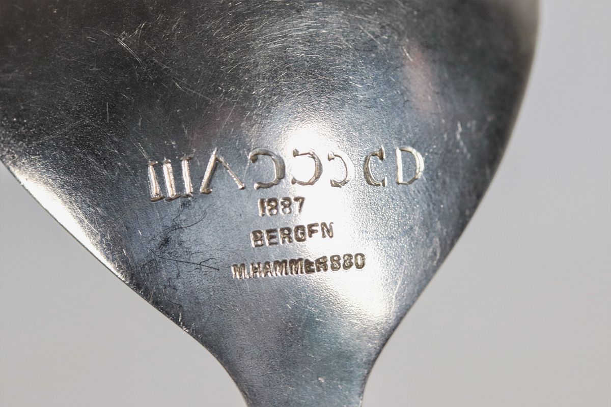 Cucchiaio in argento, commemorativo del Periodo del Regno di Oscar II Re di Svezia e Norvegia (18...