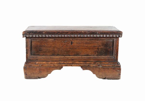 Model of an ancient Umbrian chest in walnut