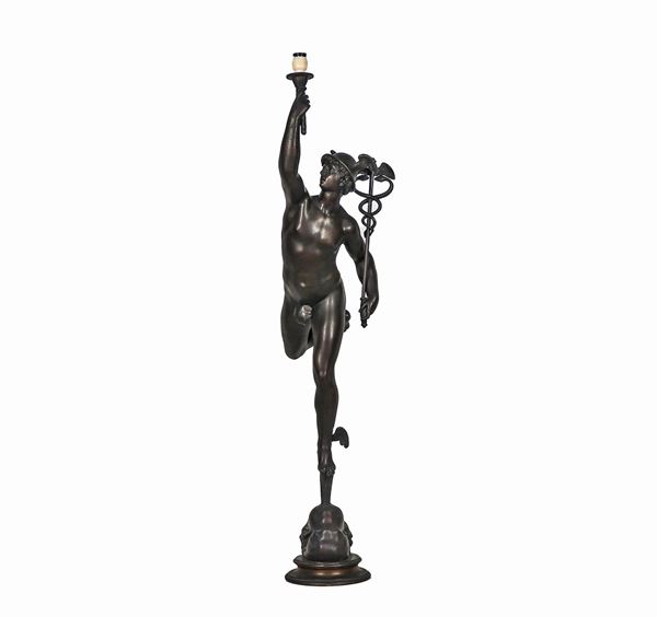 Antica scultura in bronzo "Mercurio alato" 