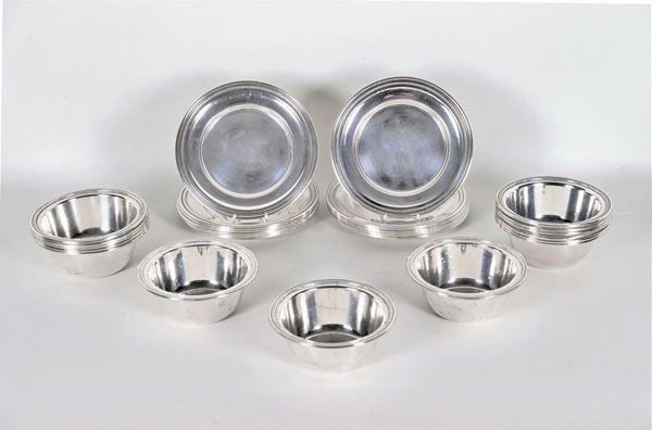 Lot of twelve silver ice cream cups with saucers with embossed edges (24 pcs) gr. 3110