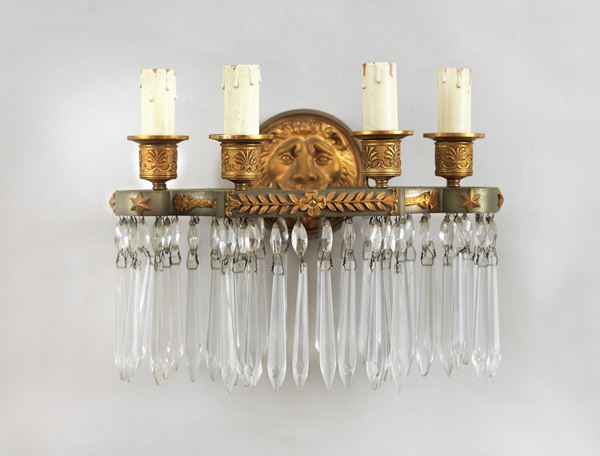 French applique in gilded bronze, chiseled and embossed with Empire motifs, 4 lights