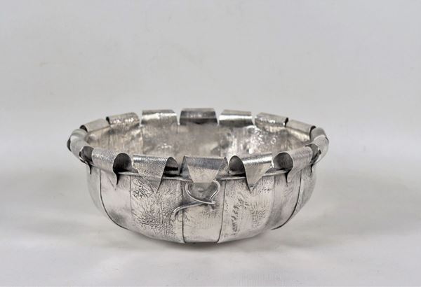 Centrotavola tondo in argento titolo 925 a forma di cesto con cordone gr. 500