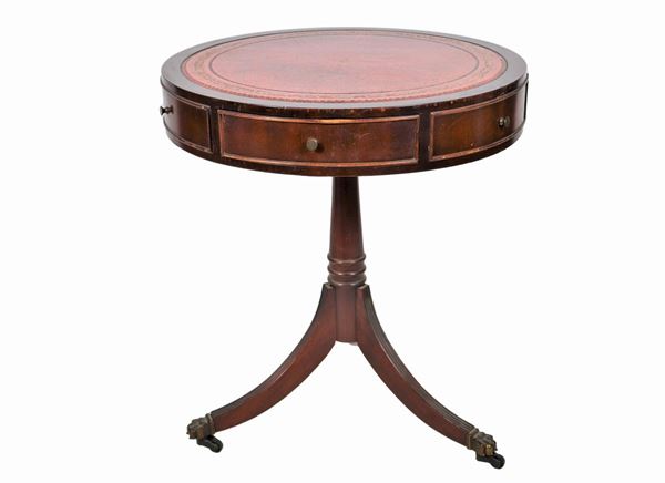 Round library table in mahogany with leather top