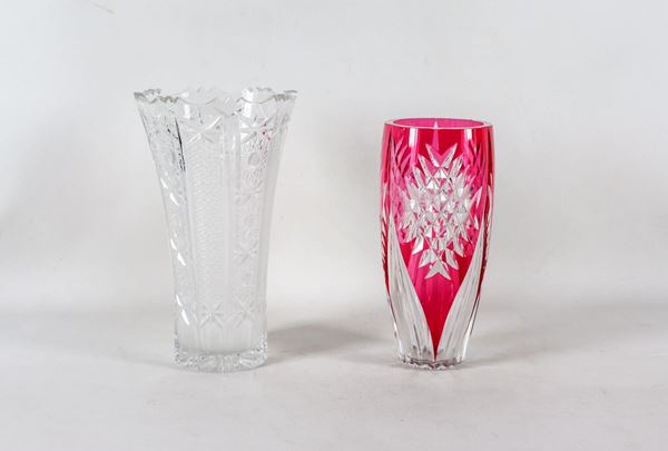 Lot of two crystal flower vases worked with a diamond point