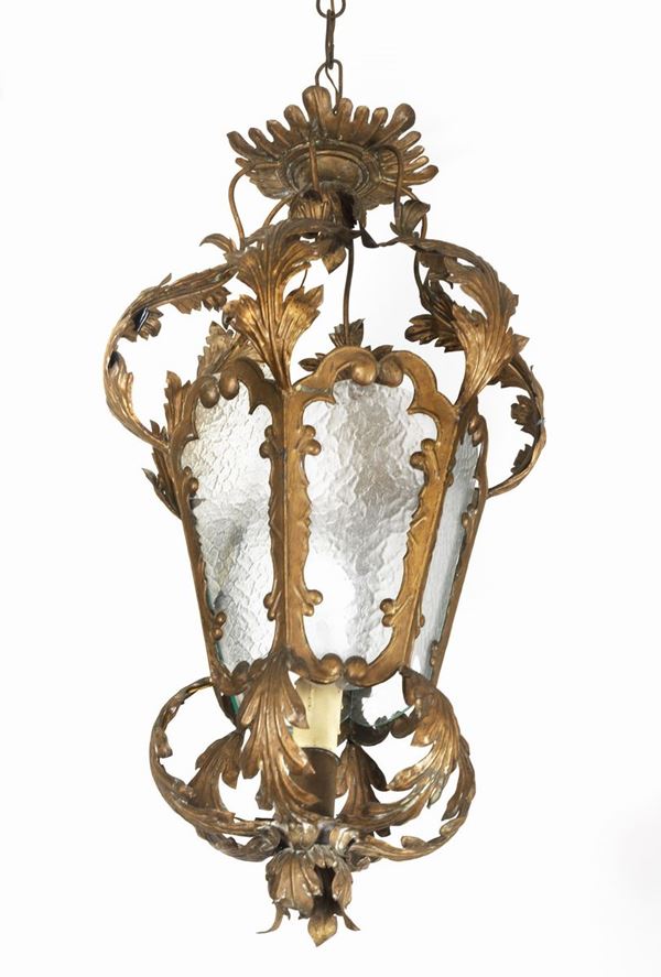 Ancient Venetian ceiling lantern in embossed copper with acanthus leaf motifs with worked glass, 1 light