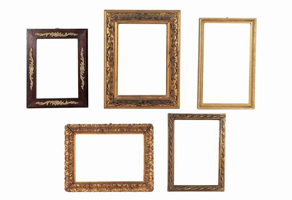 Lot of five frames in gilded and carved wood
