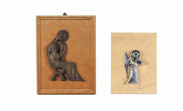 Lot of two high reliefs in patinated and silvered bronze "Madonna with Child" and "Angel with trumpet"