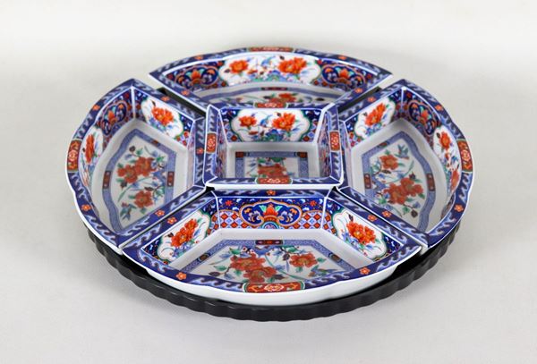 Antipasti dish in colorful porcelain with chinoiserie motifs with rotating support