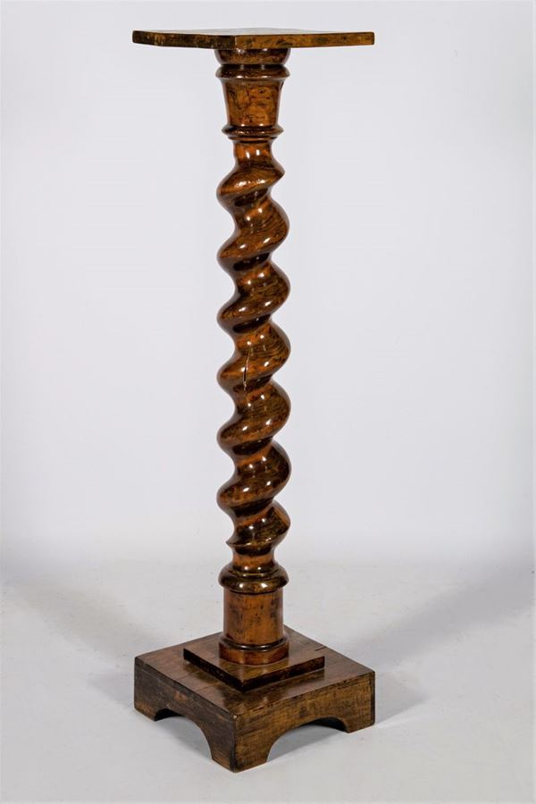 Walnut column with twisted shaft