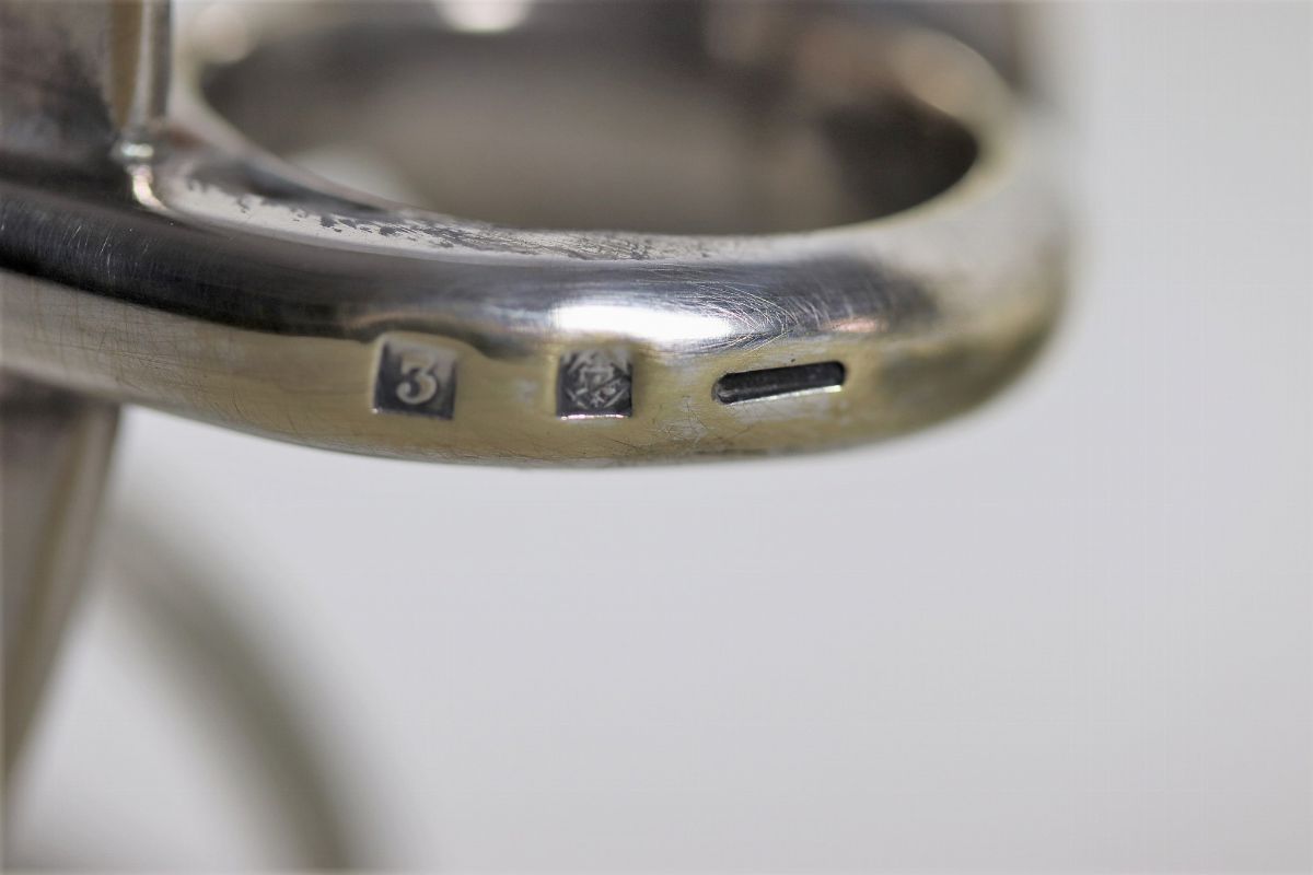 Coppia di bugie in argento con riduzione a luce elettrica, gr. 180 circa