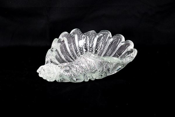 Shell in transparent blown Murano glass with bubble processing