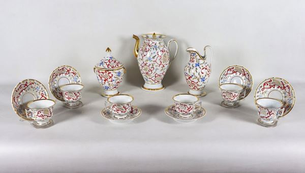 Antique coffee service in Old Paris porcelain, with polychrome decorations with scrolls and flowers and pure gold highlights (8 pcs)