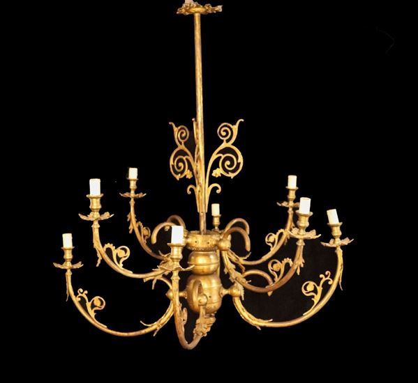 Chandelier in gilded bronze, embossed and chiseled, 8 lights