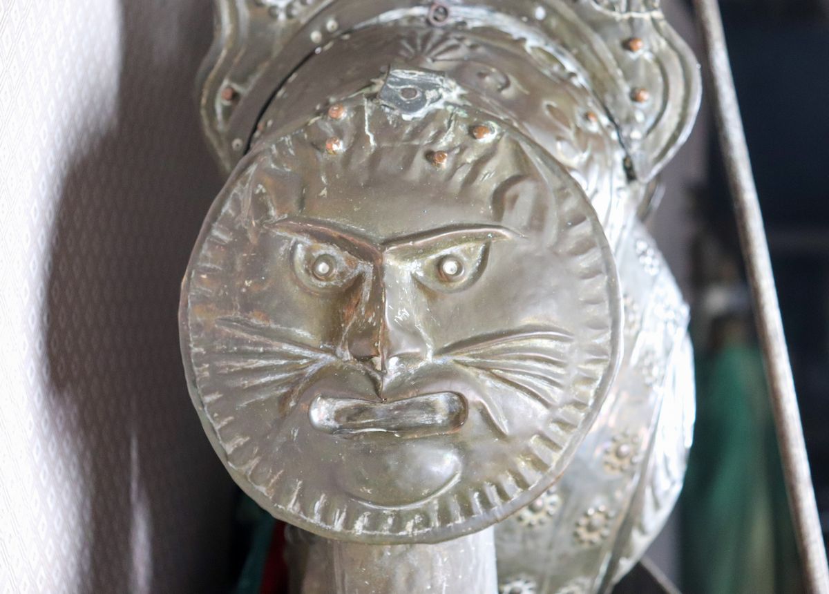 Coppia di "Pupi Siciliani" in legno policromo