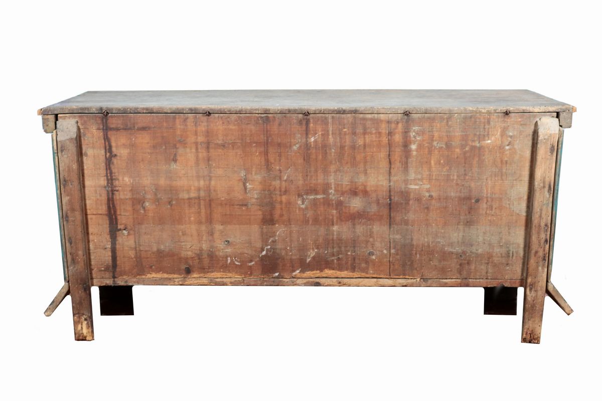 Cassa nuziale altoatesina in legno laccato verde, con decorazioni policrome dipinte di fiori, dra...