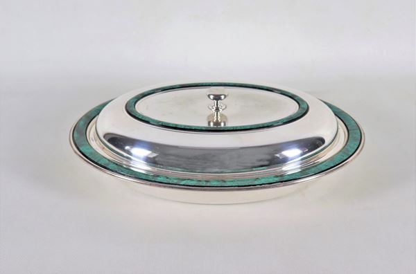 Vegetable dish in silver-plated metal, with imitation malachite edge and baking dish inside