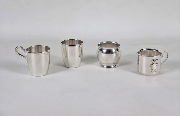 Silver lot of 2 mugs and 2 small glasses, (4 pcs) gr. 210