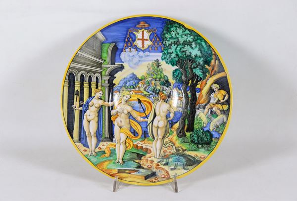 Urbino glazed majolica plate, entirely decorated and colorful with landscape and Nymphs