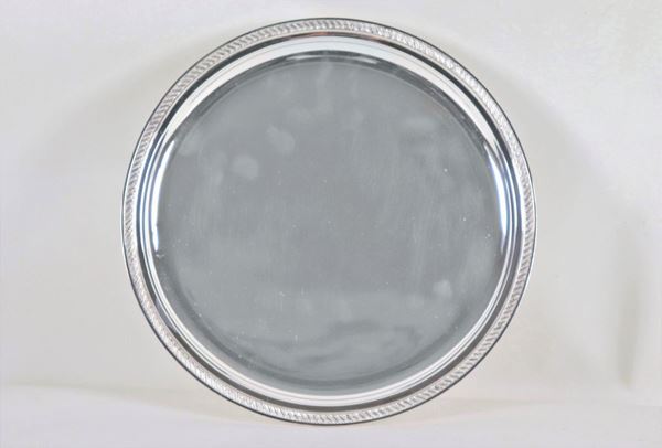 Salver round silver mail holder supported by three curved feet, gr. 780
