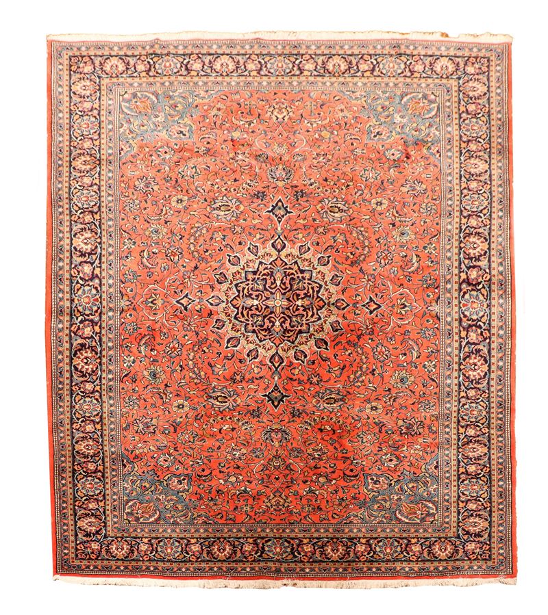 Tappeto persiano Mashad a disegno geometrico e floreale su fondo rosso, avana e blu, M. 3,43 x 2,...