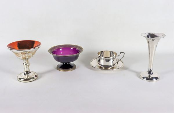 Lot in silver metal and glass (4 pcs)