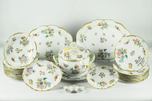 Herend porcelain plate service