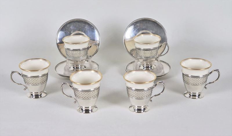 Lotto di sei tazzine con piattini in argento Sterling 925 e porcellana, gr. 820
