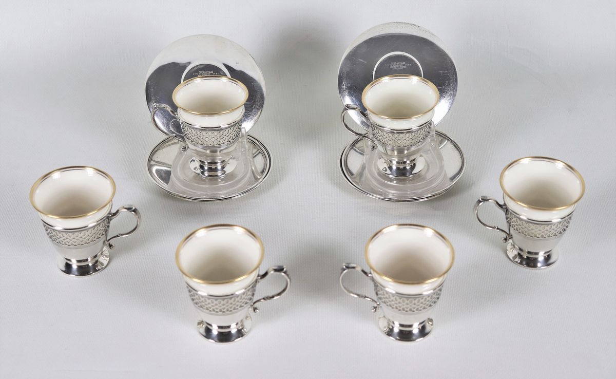 Lotto di sei tazzine con piattini in argento Sterling 925 e porcellana, gr. 820
