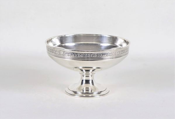 Rising cup in 925 Sterling silver with inscription on the edge, gr. 495