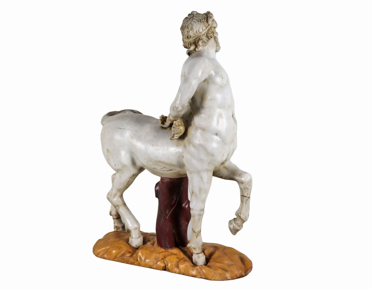 "Centauro", scultura in vari marmi policromi