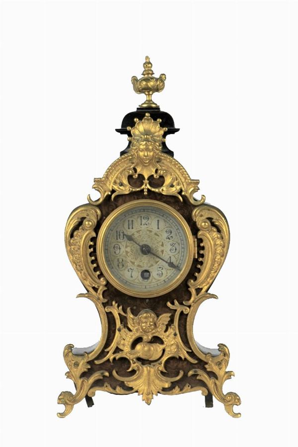 Louis XV line table clock