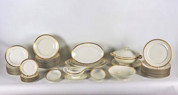 Servizio di piatti in porcellana Rosenthal, con bordi in oro zecchino (75 pz)