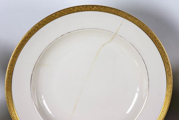 Servizio di piatti vintage 36 pezzi bordo in oro
